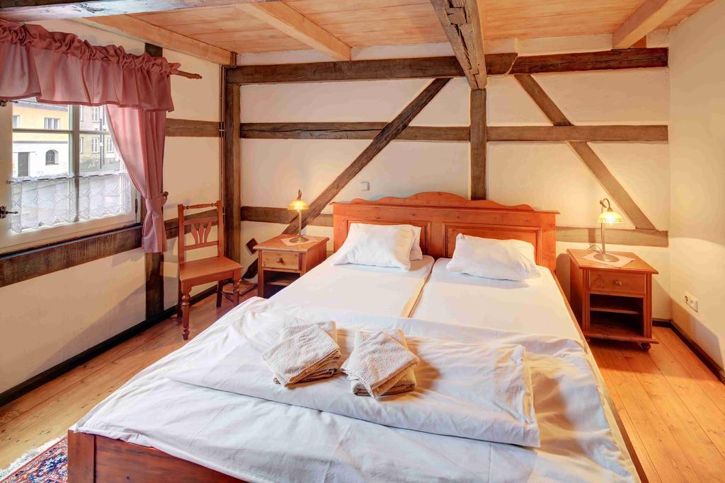Hradni Basta Hotel เบชอฟ นาด เทอโพล ภายนอก รูปภาพ